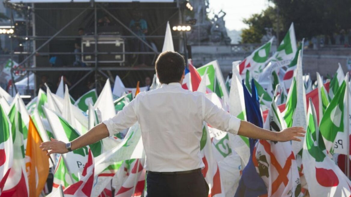 Τι γράφει ο ιταλικός Τύπος για το κρίσιμο δημοψήφισμα